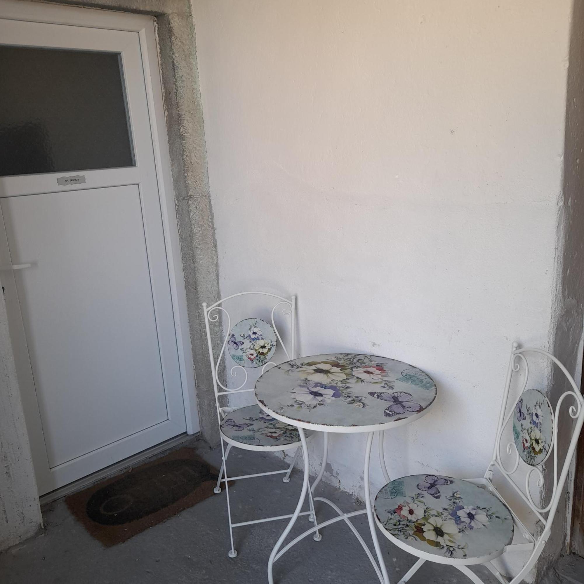 Apartman Zrinka Jesenice  Zewnętrze zdjęcie